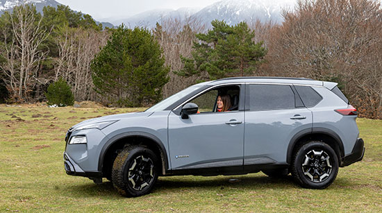 Edurne Pasaban con Nissan X-Trail