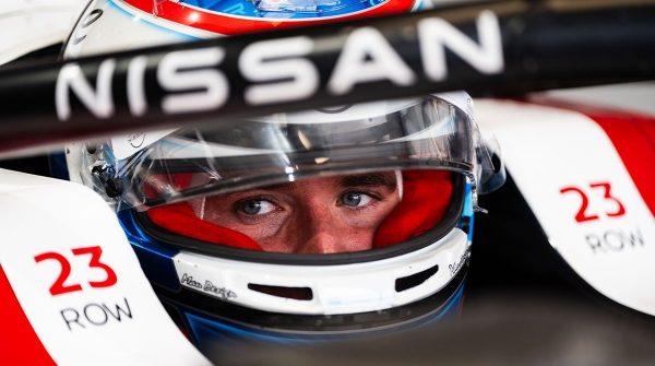Oliver Rowland, champion du monde de Formule E pour Nissan