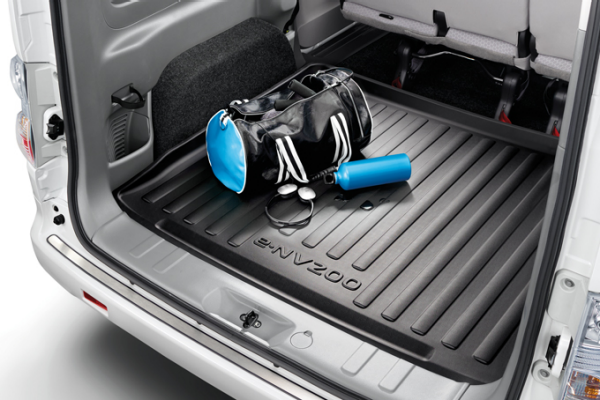 Nissan e-NV200 EVALIA - Bac de coffre souple