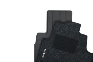 Nissan NV400 - Tapis caoutchouc (jeu avant)