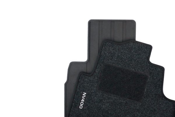 Nissan NV400 - Tapis caoutchouc (jeu avant)