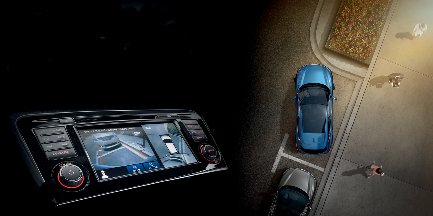 Collage du système Nissan AVM - Vision intelligente 360° du crossover Nissan QASHQAI