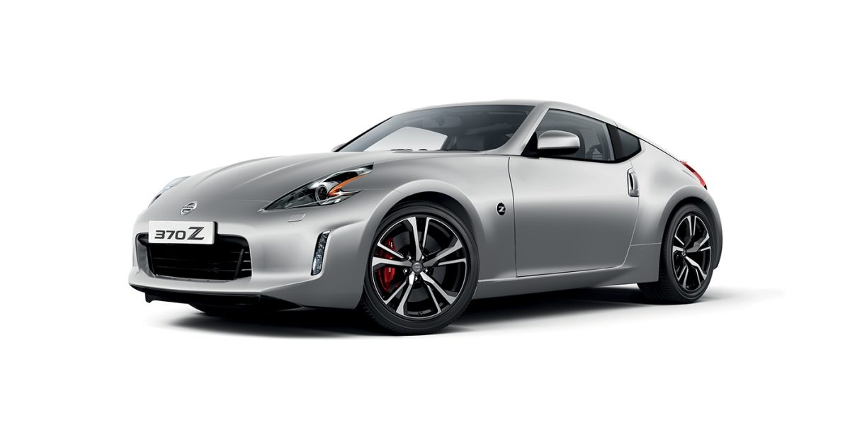 Nissan 370Z | Coupe | Sports car exterior