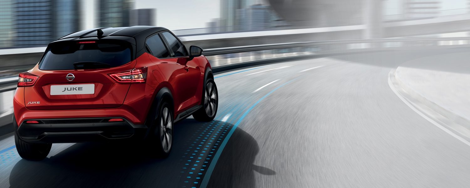 Juke driving.