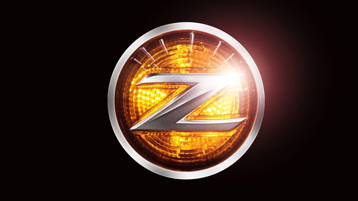 legendary nissan z logo