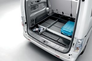 Nissan e-NV200 Evalia - Wykładzina bagażnika twarda