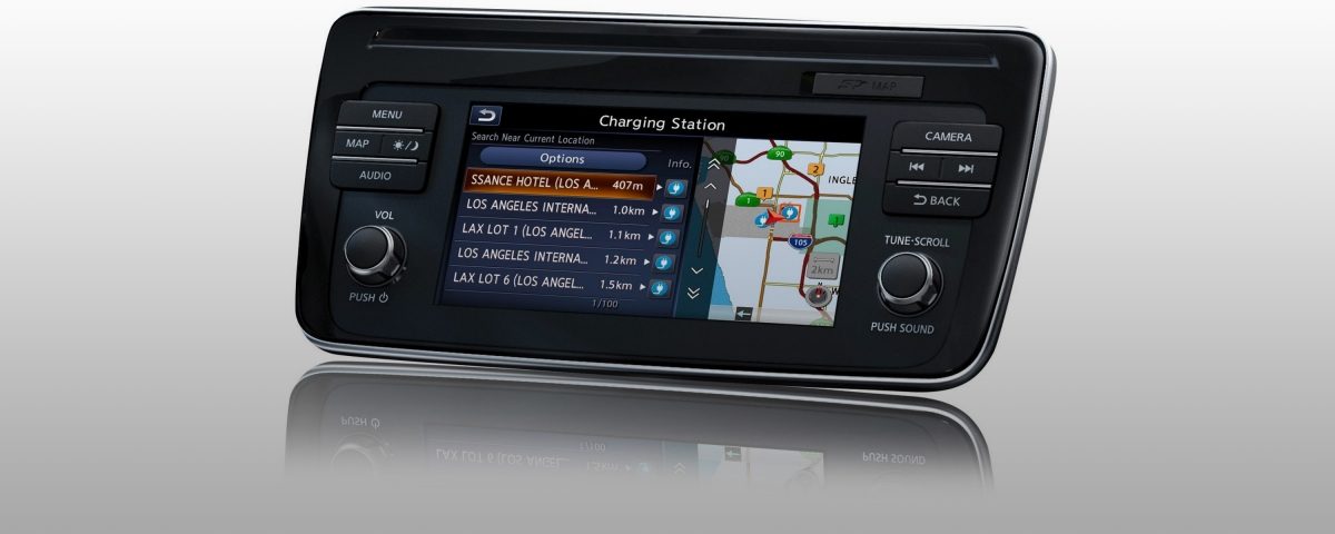 Nissan LEAF mappa di ricarica su cruscotto