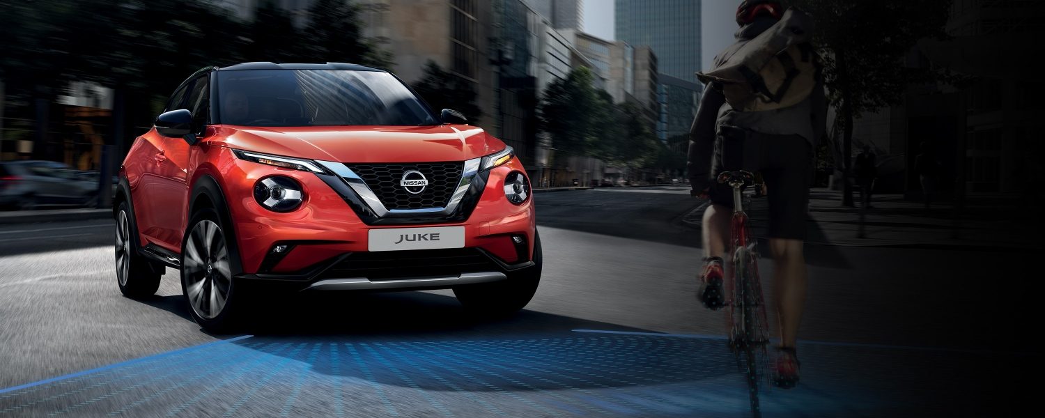 Juke front with Nissan Intelligent Mobility illustration