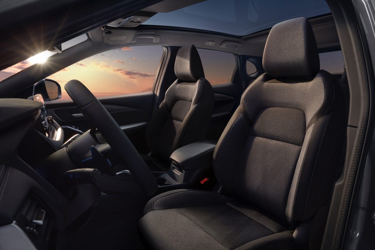 Nissan QQ hInterior seat