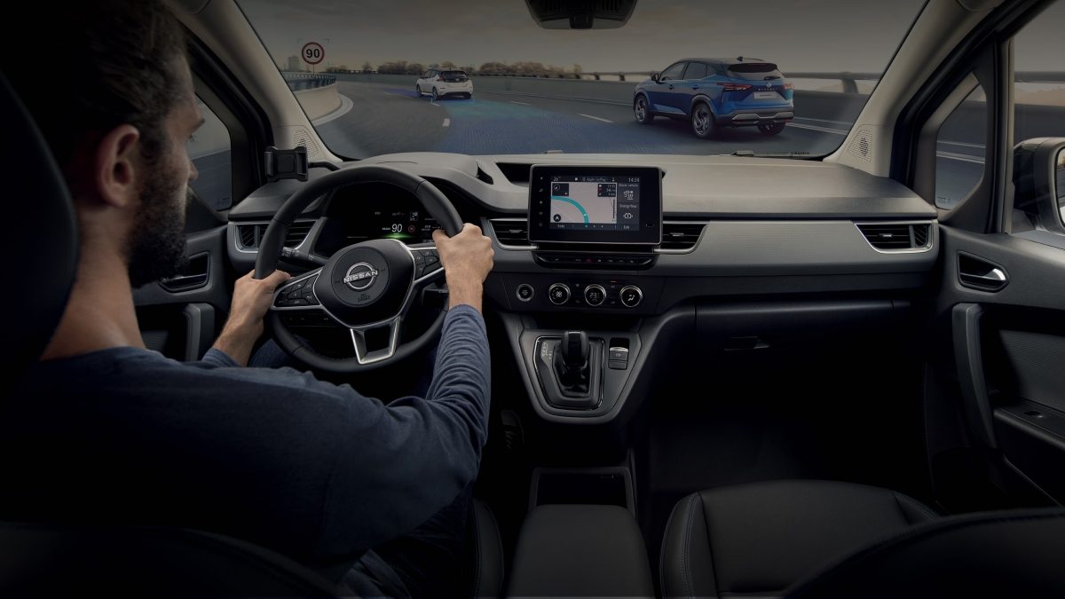 Nissan Towstar : EV dedicated components