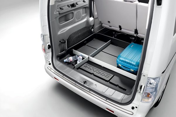 Nissan e-NV200 Evalia - Interiör - Bagagerumsmatta, hård