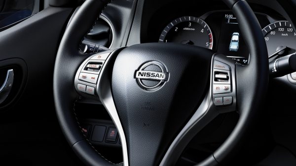 volant Nissan Navara