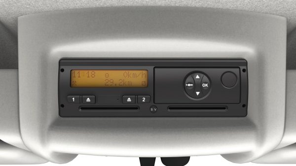 NISSAN NV400 – digitaler Tachograph