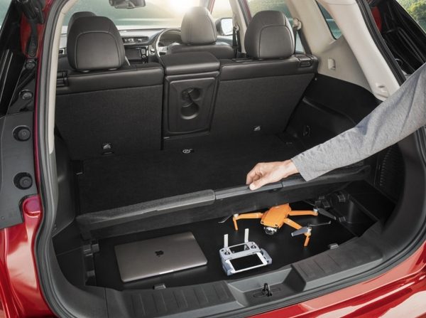 Nissan X-TRAIL Indretning af bagagerum med hemmeligt rum