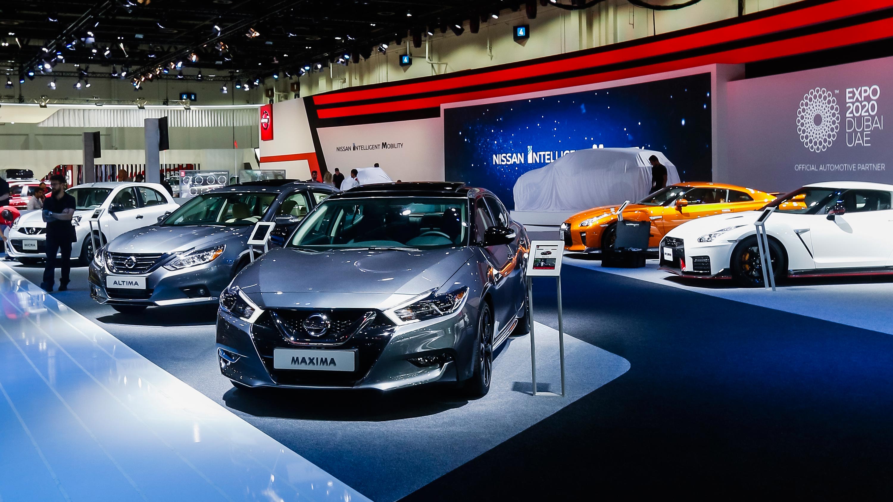 Nissan Showroom