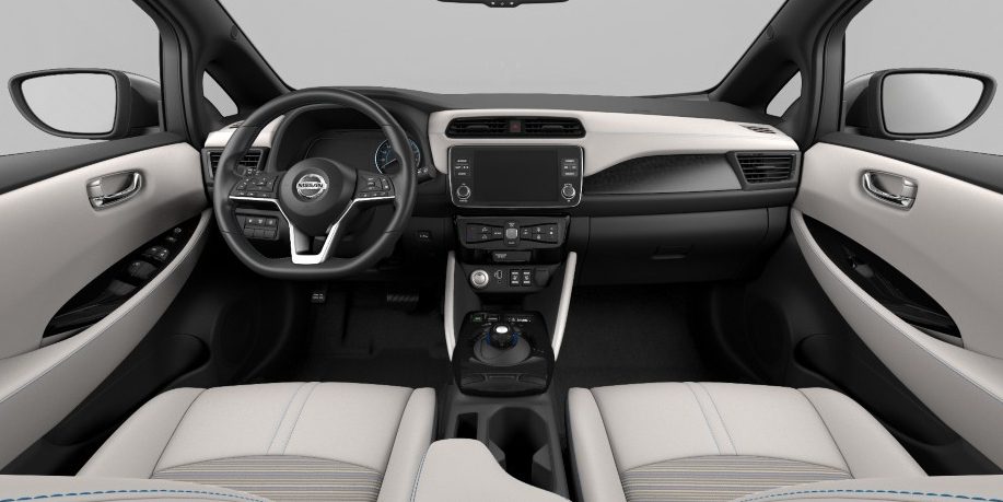 Nissan LEAFi salong – helehall tekstiil