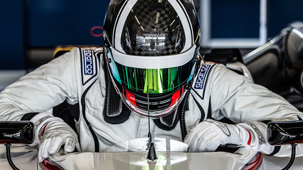 nissan performanta motorsport