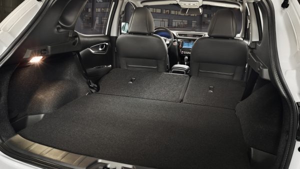 Nissan QASHQAI — багажное отделение