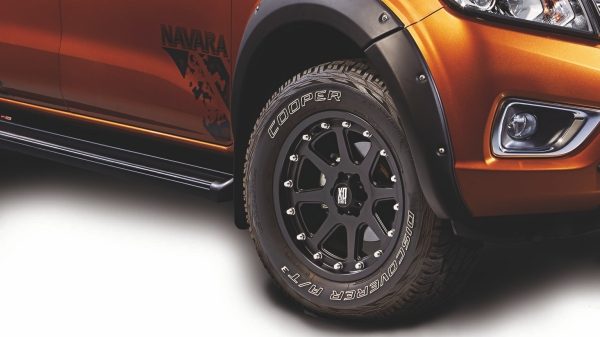 FENDER FLARES