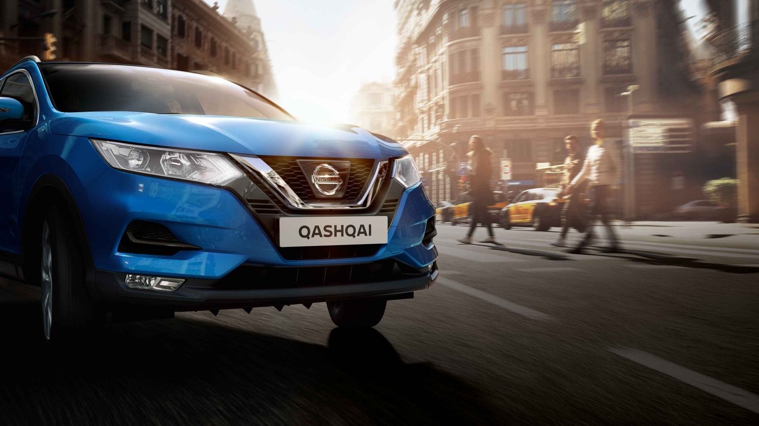 Qashqai Close up on V-Grille with safety shapes