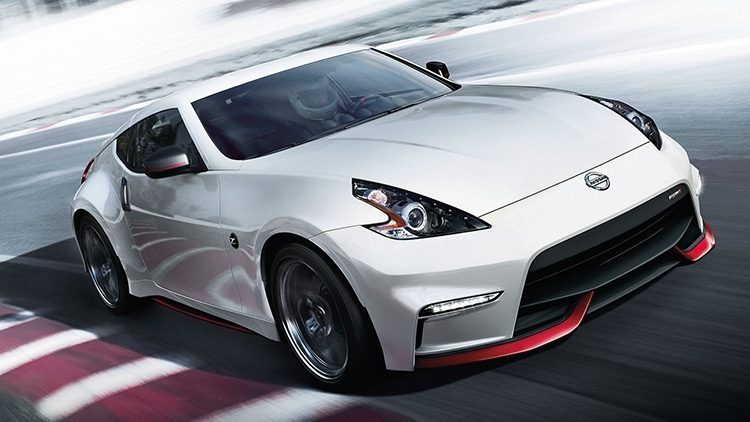 Nissan 370Z Nismo auf der Rennstrecke