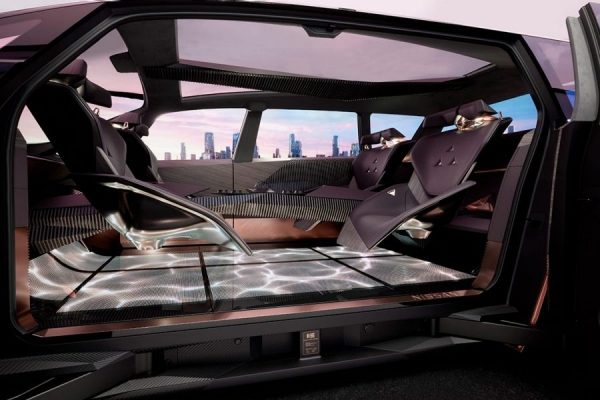 Nissan Innendesign mit maßgeschneiderter Fahrzeugintelligenz