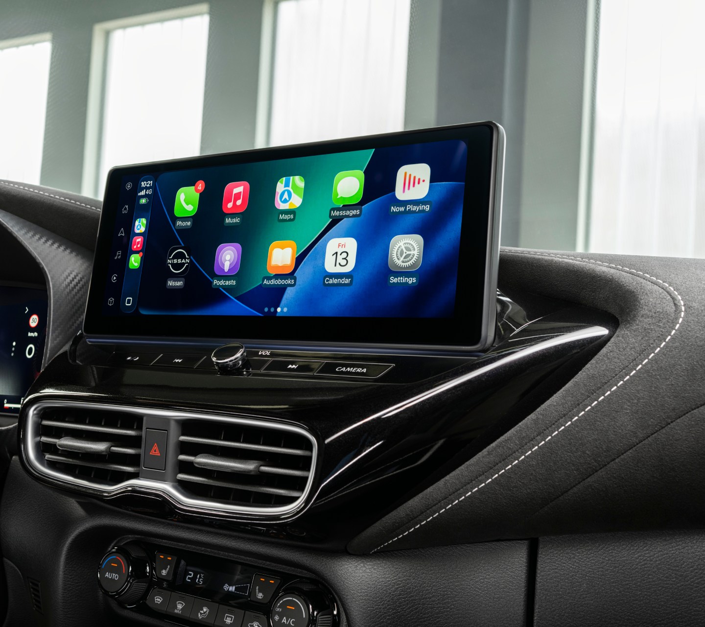 Armaturenbrettansicht des Nissan Juke mit NissanConnect Bildschirm