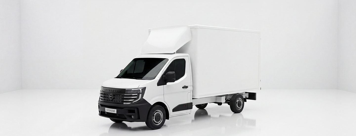 Caisse avec portes battantes ou hayon élévateur.