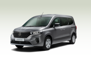 Le Nissan Townstar Combi vu de 3/4 face