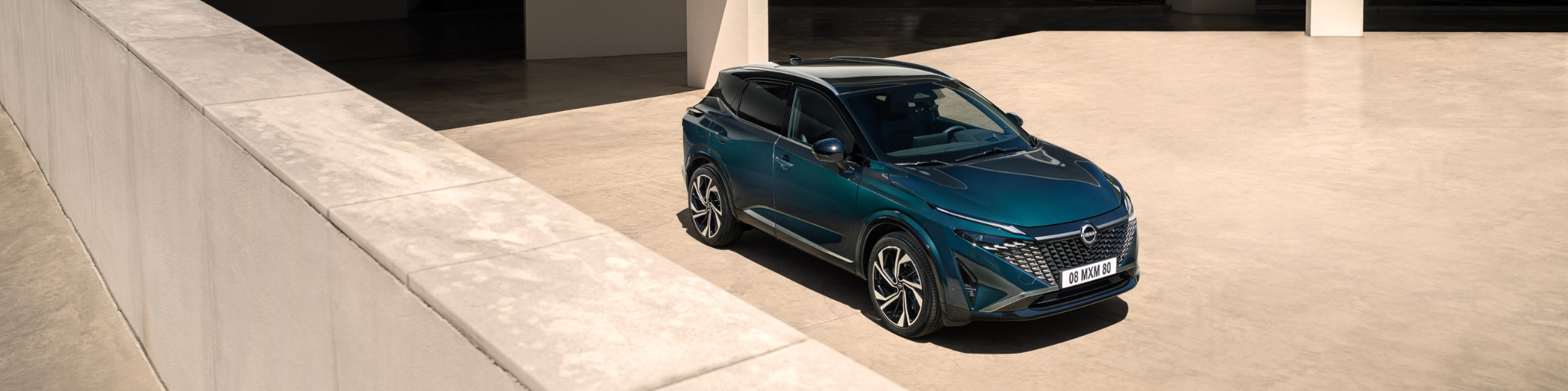 Vista aérea del Nissan Qashqai con motorización Mild Hybrid