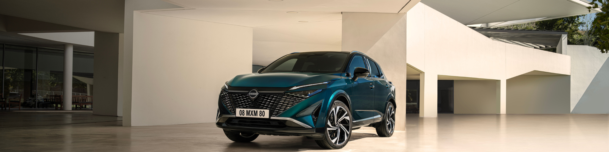 Nissan Qashqai SUV híbrido e-POWER con tecnologías de ayuda al conductor 
