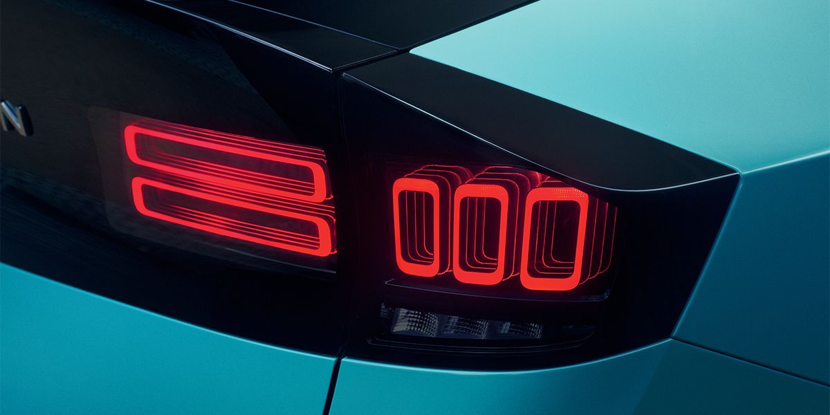 LLAMATIVAS LUCES TRASERAS NISSAN LEAF