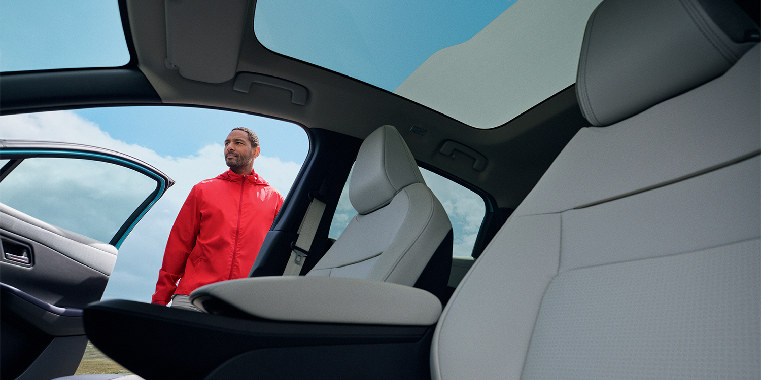 Detalle del interior de un Nissan Leaf