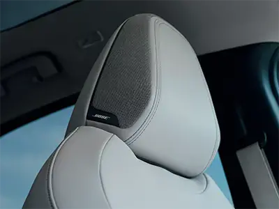 Detalle del asiento de un nissan leaf