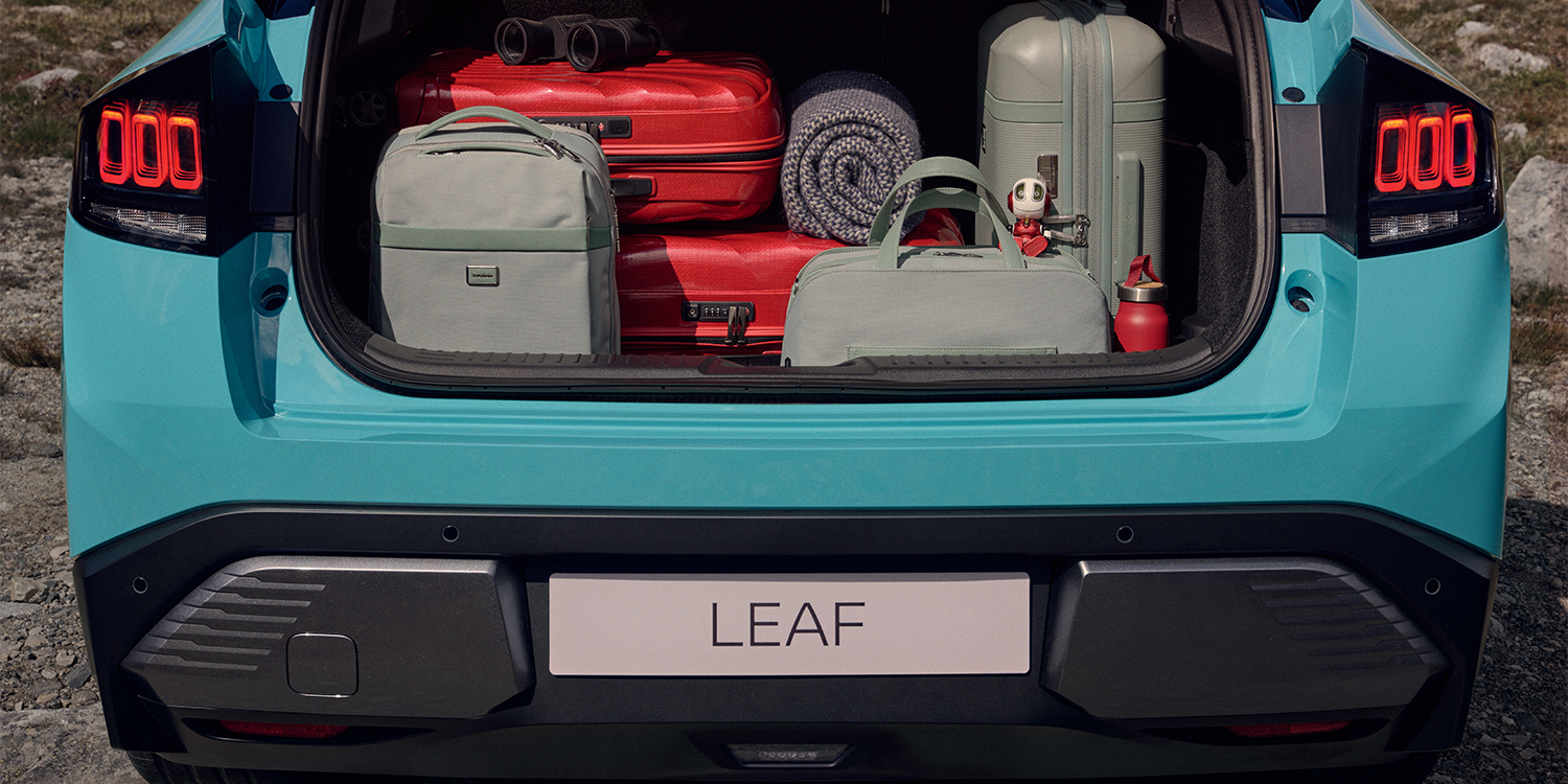 Detalle del maletero de un nissan Leaf