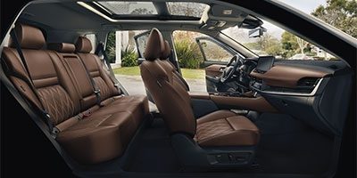 7 plazas Nissan X-Trail