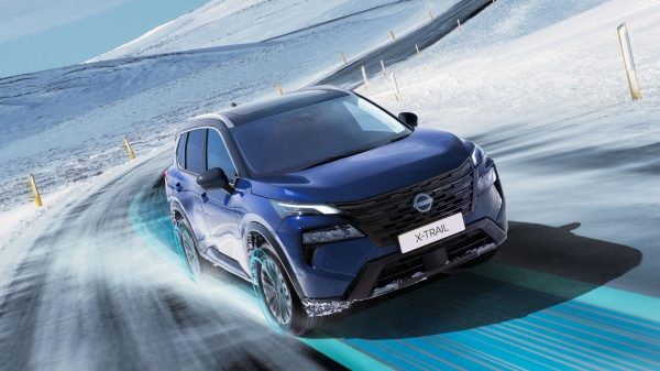 Technologie e-4ORCE Nissan