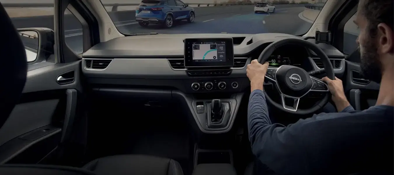 Nissan Van line-up: Nissan Interstar interior view of TFT showing map & live traffic screen