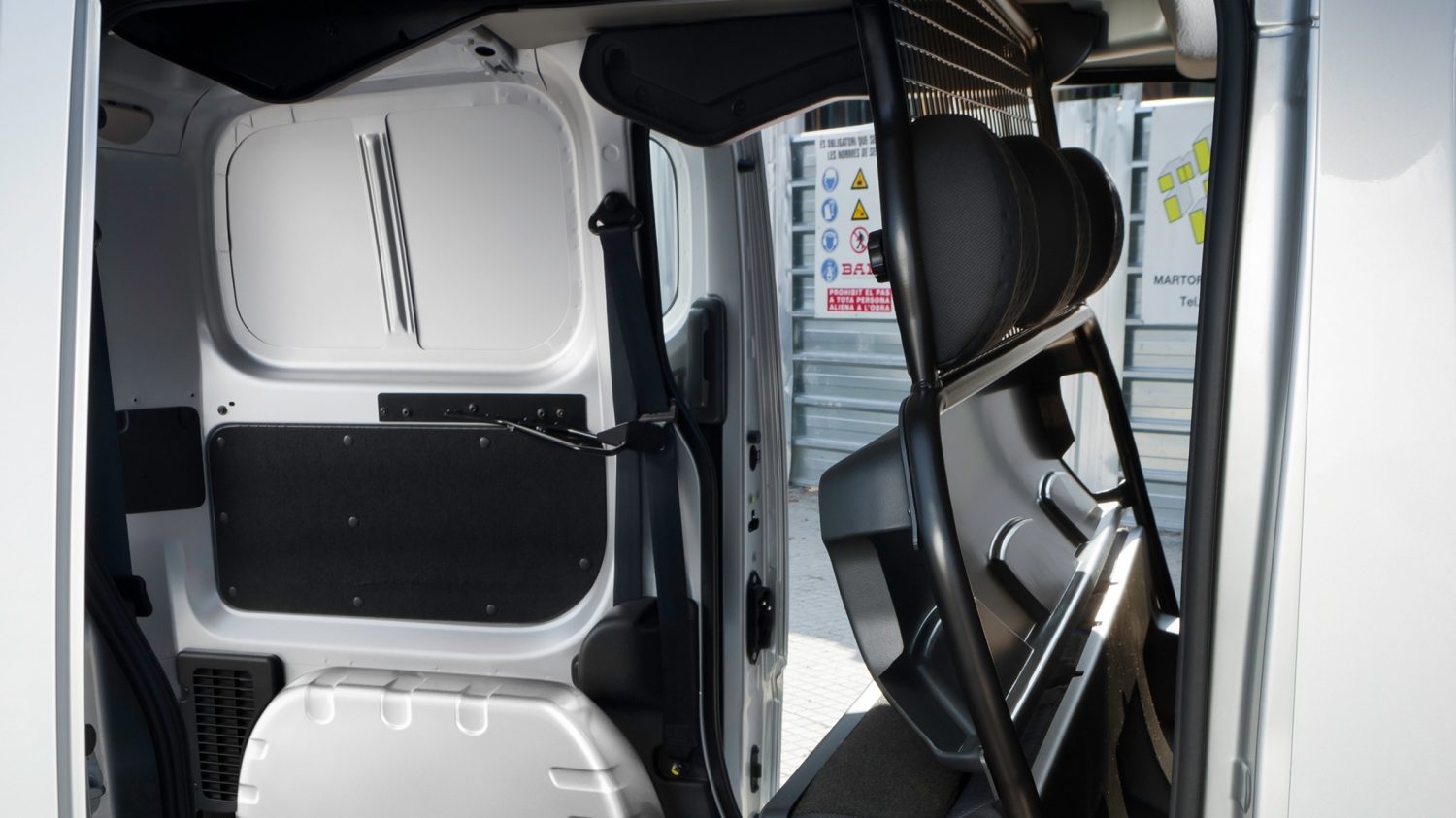 Conversions Nissan NV200 Commercial Vehicle Nissan