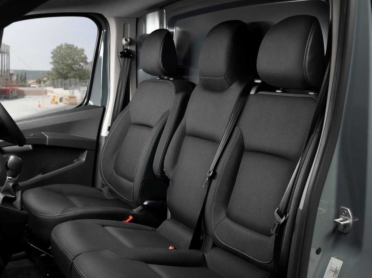 Nissan Primastar Rear Seats view