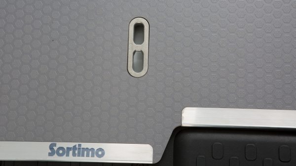 CONVERSIONS DU NISSAN NV300 - ANNEAU D’ARRIMAGE