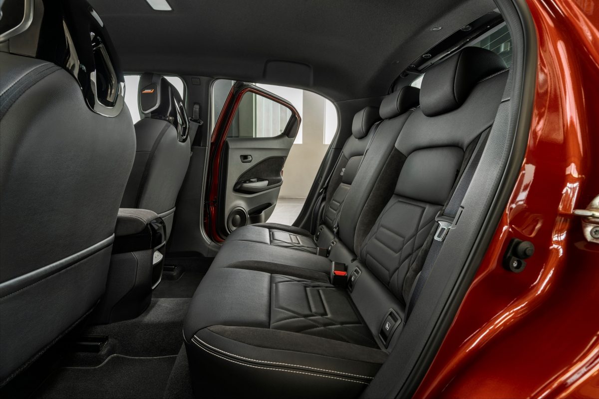 Nissan Juke sièges arrière vus de profil