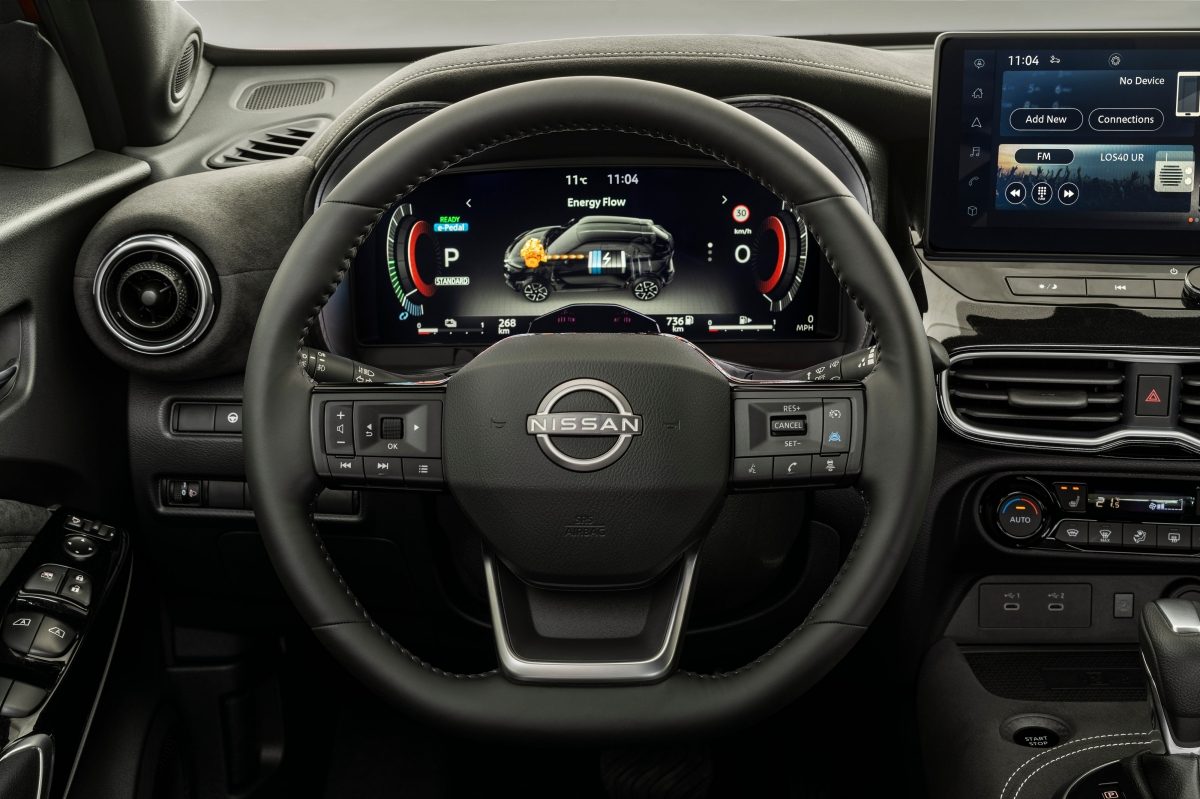 Nissan Juke gros plan sur volant gainé cuir