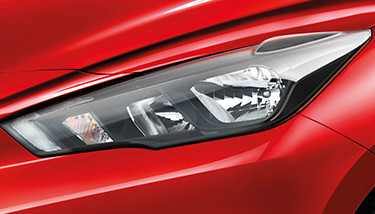 פנסים קדמיים של מיקרה