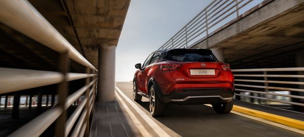 Vista posteriore di Nissan Juke