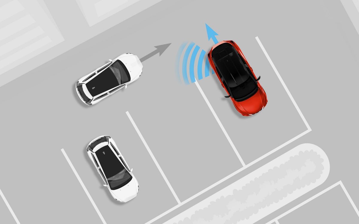 Illustrazione del sistema intelligente di rilevamento posteriore degli ostacoli di Nissan JUKE