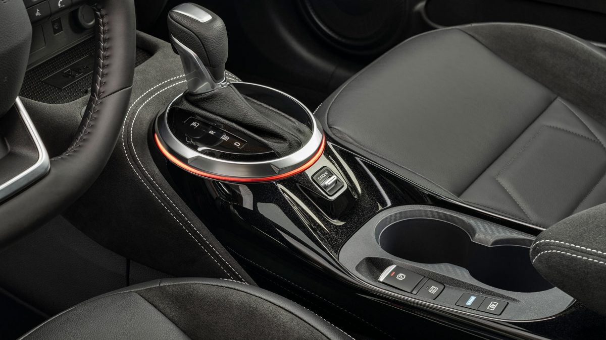 Nisan Juke interior front side view with driver