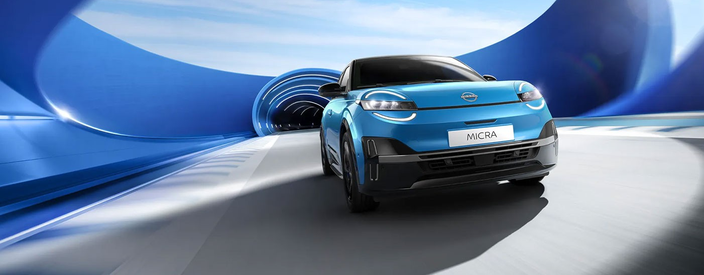 Nye Nissan MICRA liten elbil med stor plass i blå