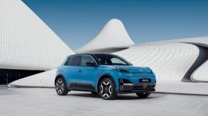 Nieuwe Nissan MICRA schuin van voren