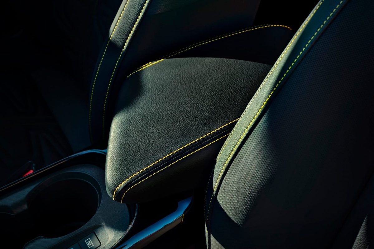 Reposabrazos del Nissan Juke